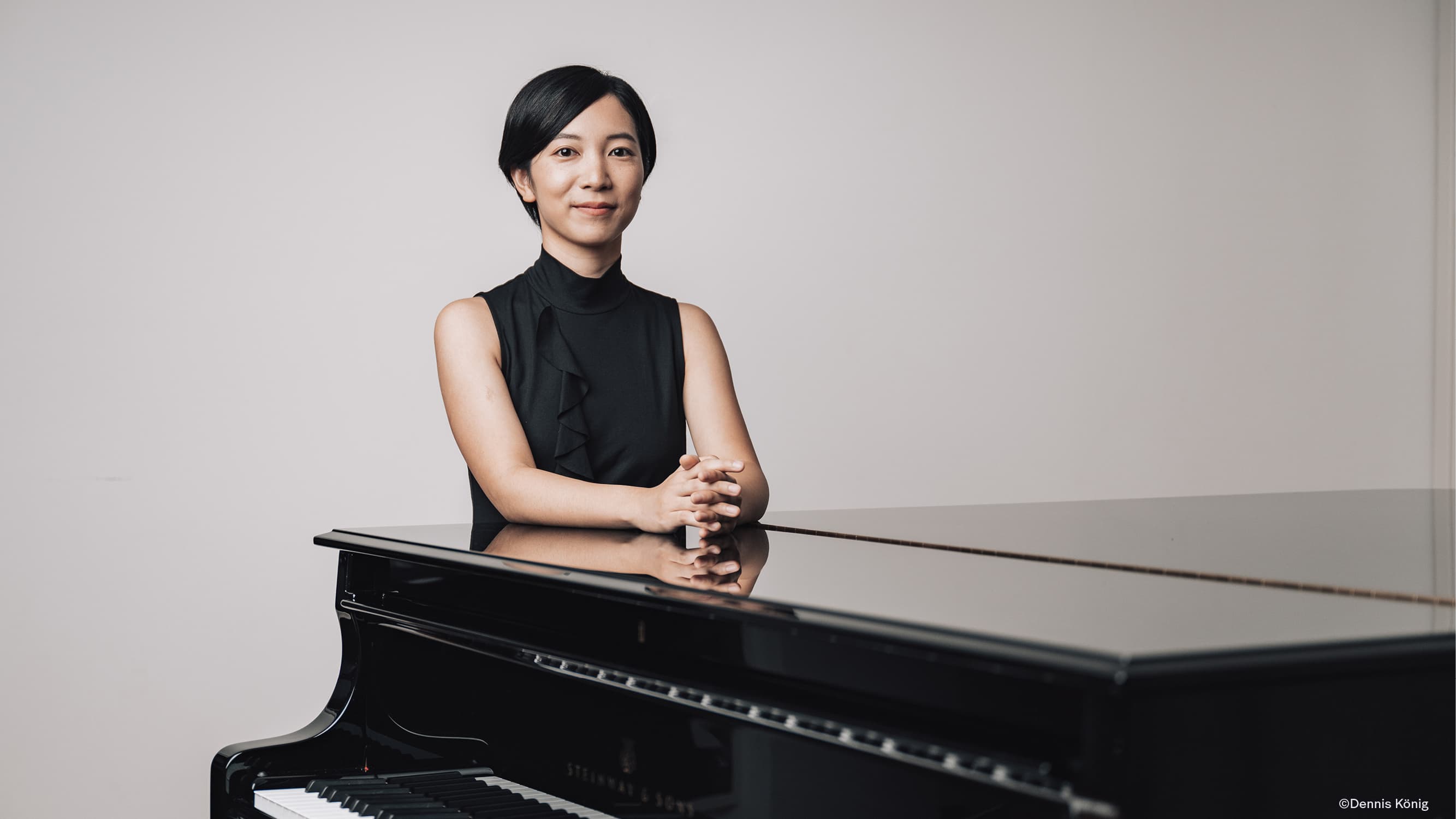Poster artwork for the Steinway Prizewinner recital by pianist Misora Ozaki at Bergson.