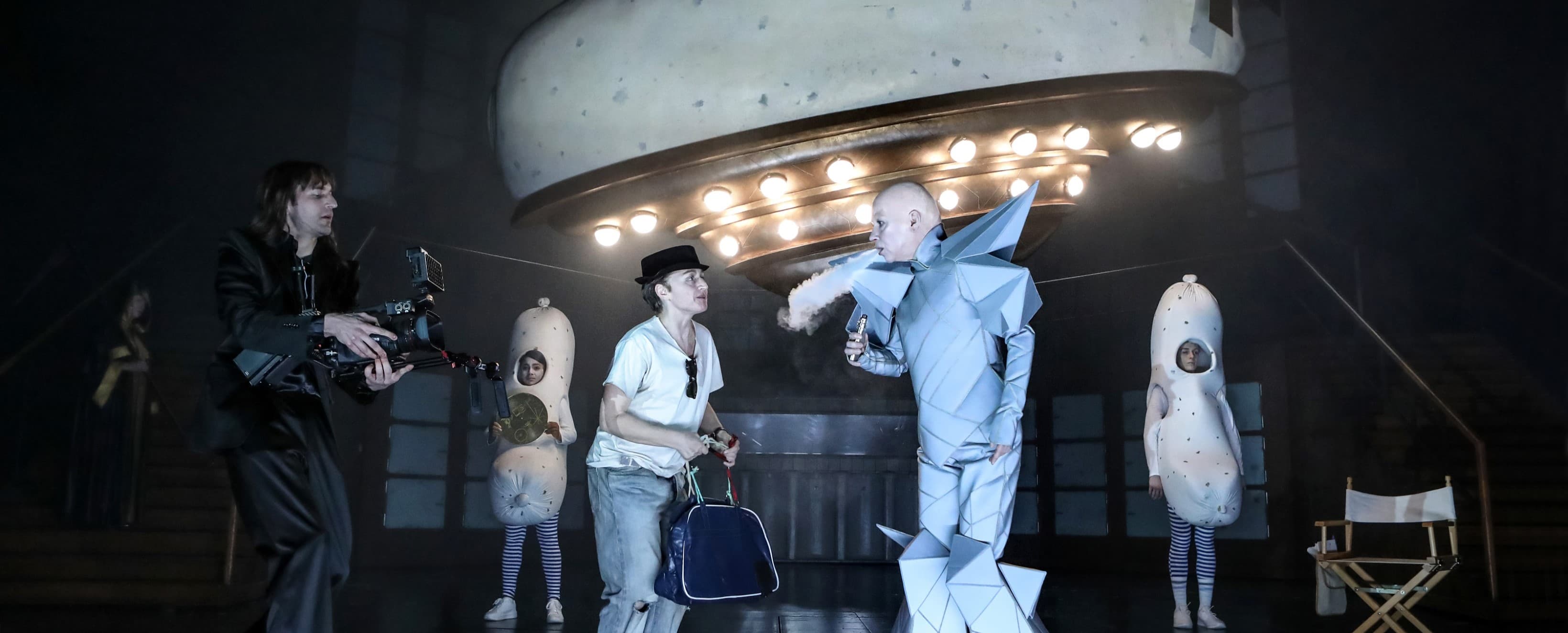 Poster-style header artwork for the Residenztheater production Munich Machine.